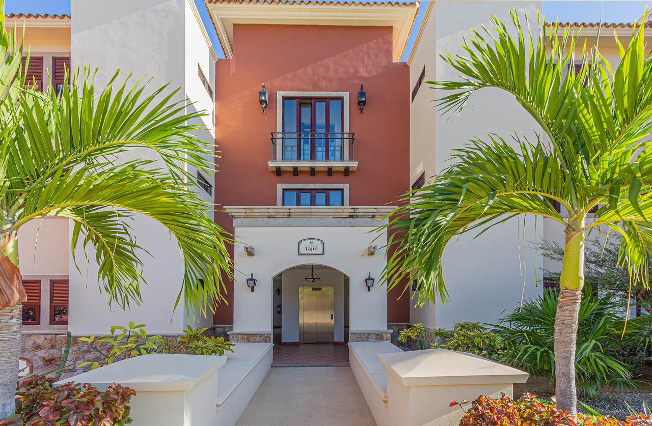  Address Not Published - Photo 1