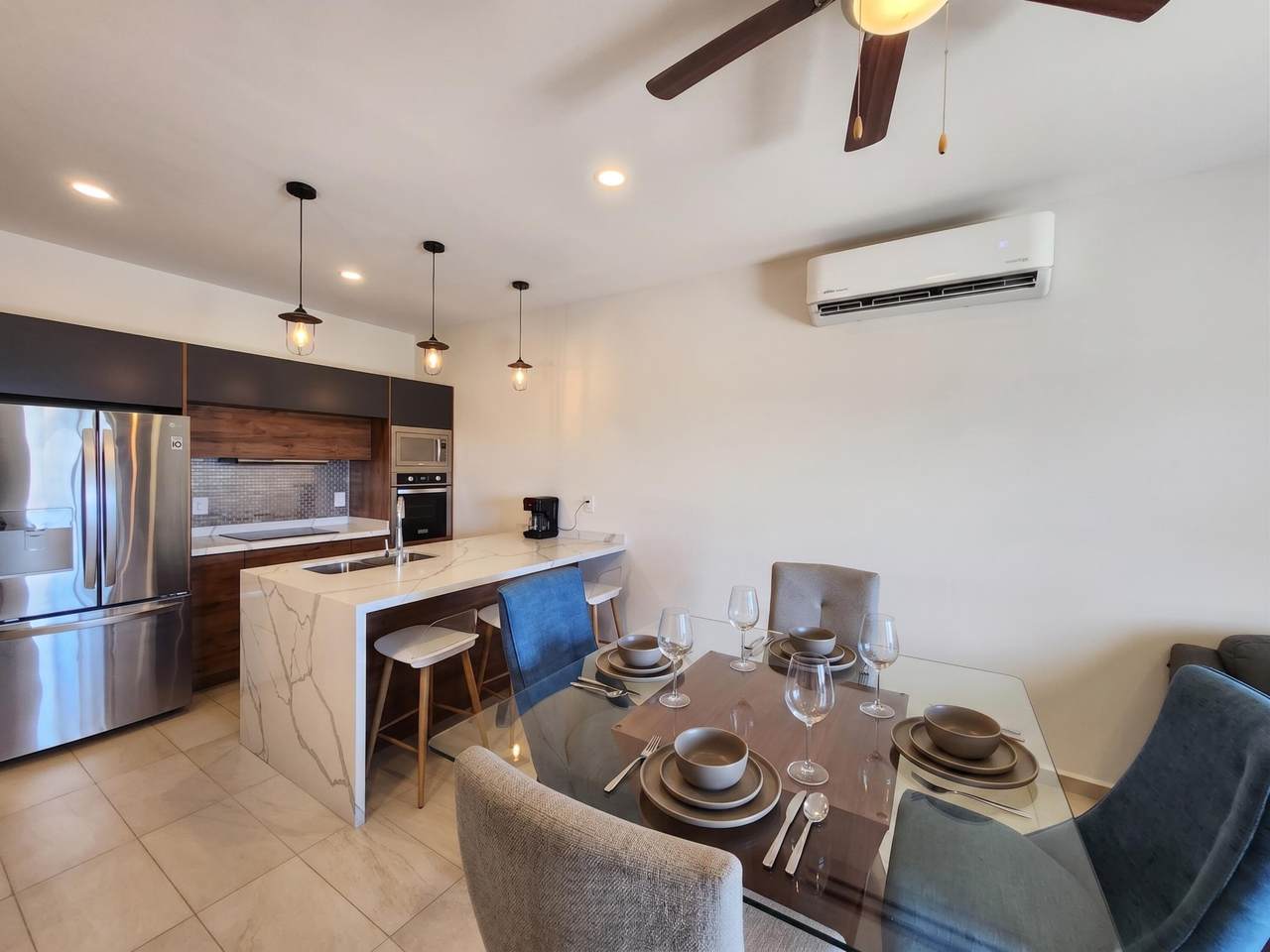  Penthouse San Miguel - Photo 1