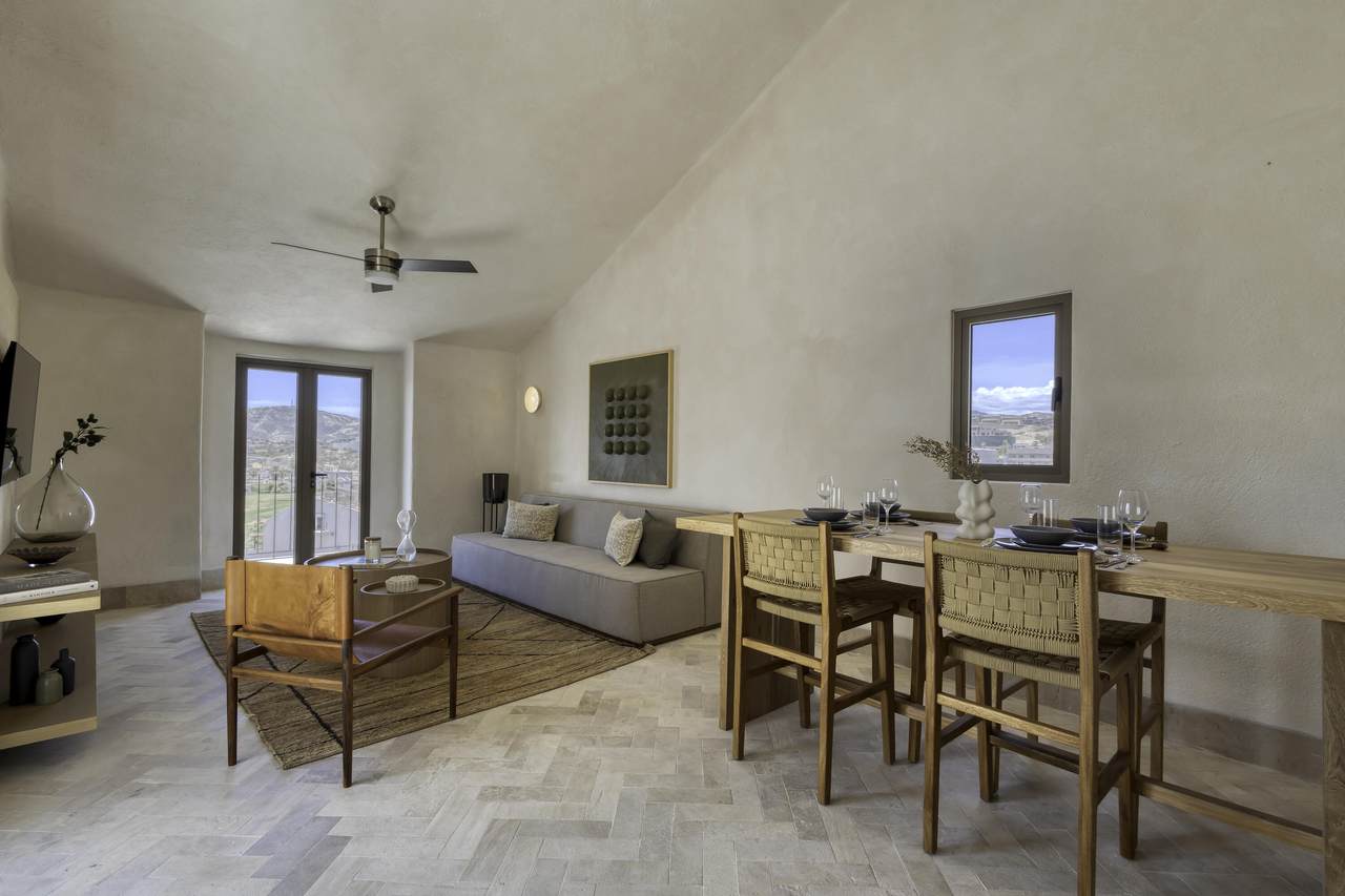 3400 P. Finisterra - Photo 1