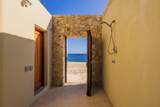  Beachfront Villa 7, La Laguna - Photo 37