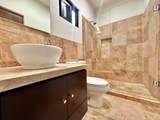  Vista Bahia Residence - Photo 10
