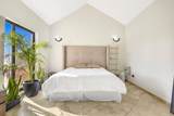 320 De Las Rosas - Photo 9