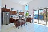 550 Benevento Via - Photo 20