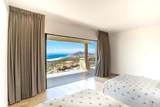 Unique Investment Opportunity, Remodeled 4Bdr Villa - Photo 40