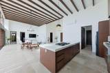  Villa De Faro - Photo 7