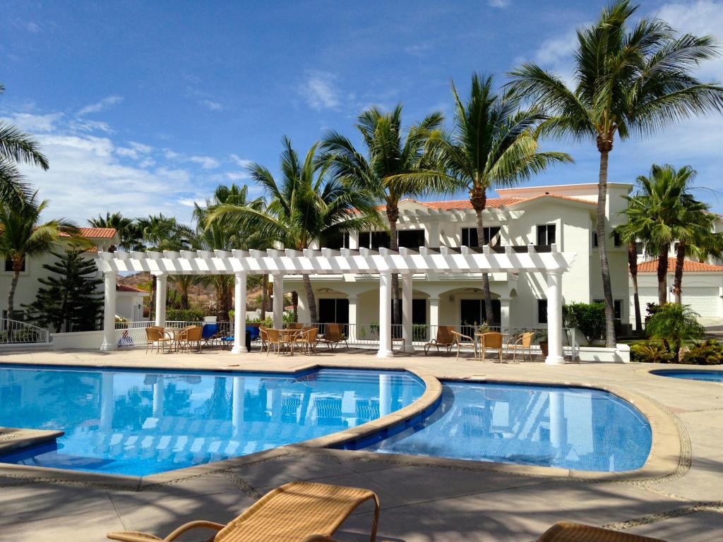 One Palmilla Dr. North - Photo 1