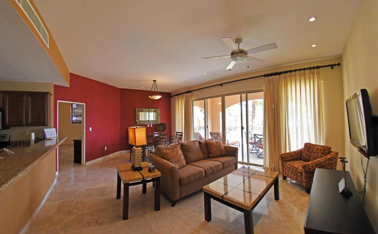 Avenida Palmeras - Photo 1