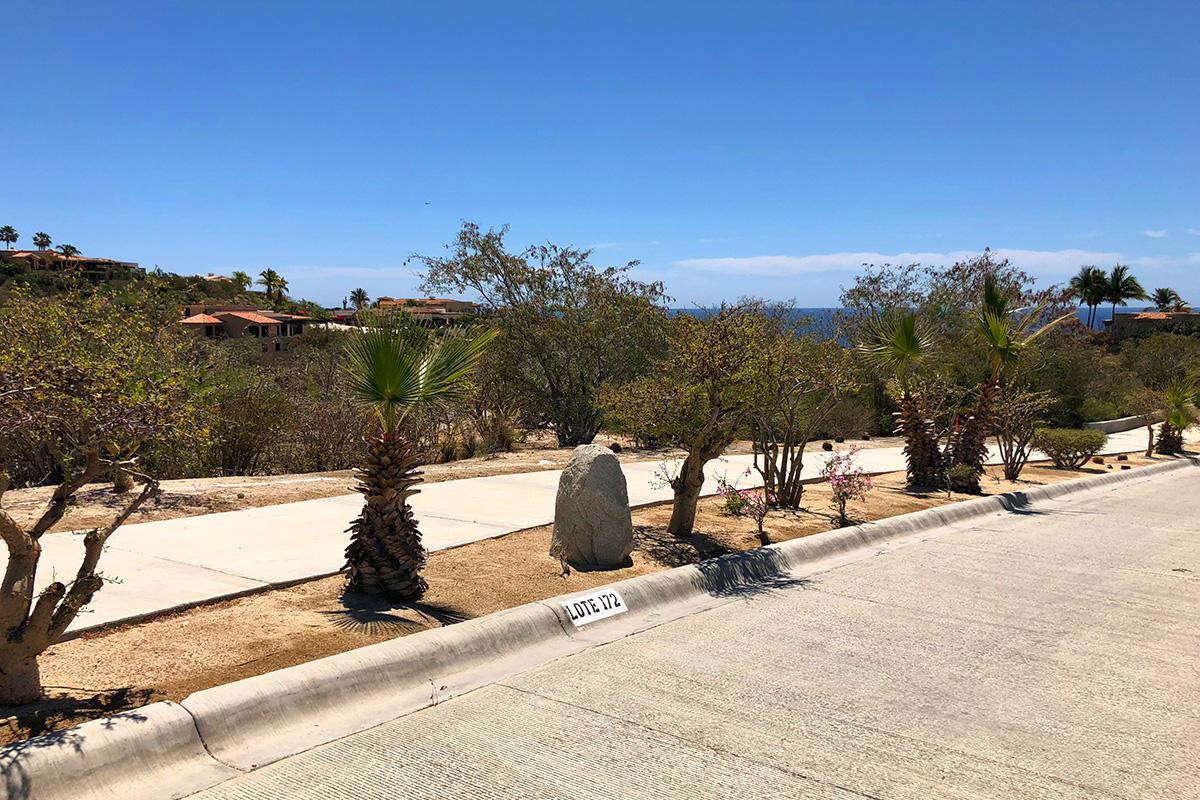172 Calle Padre Sistiaga - Photo 1