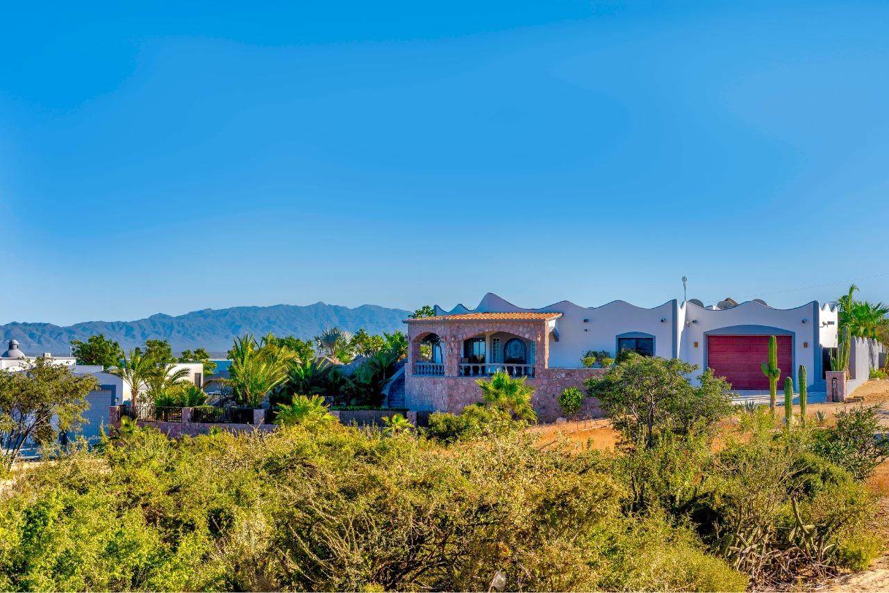 Calle Tiburon - Photo 1
