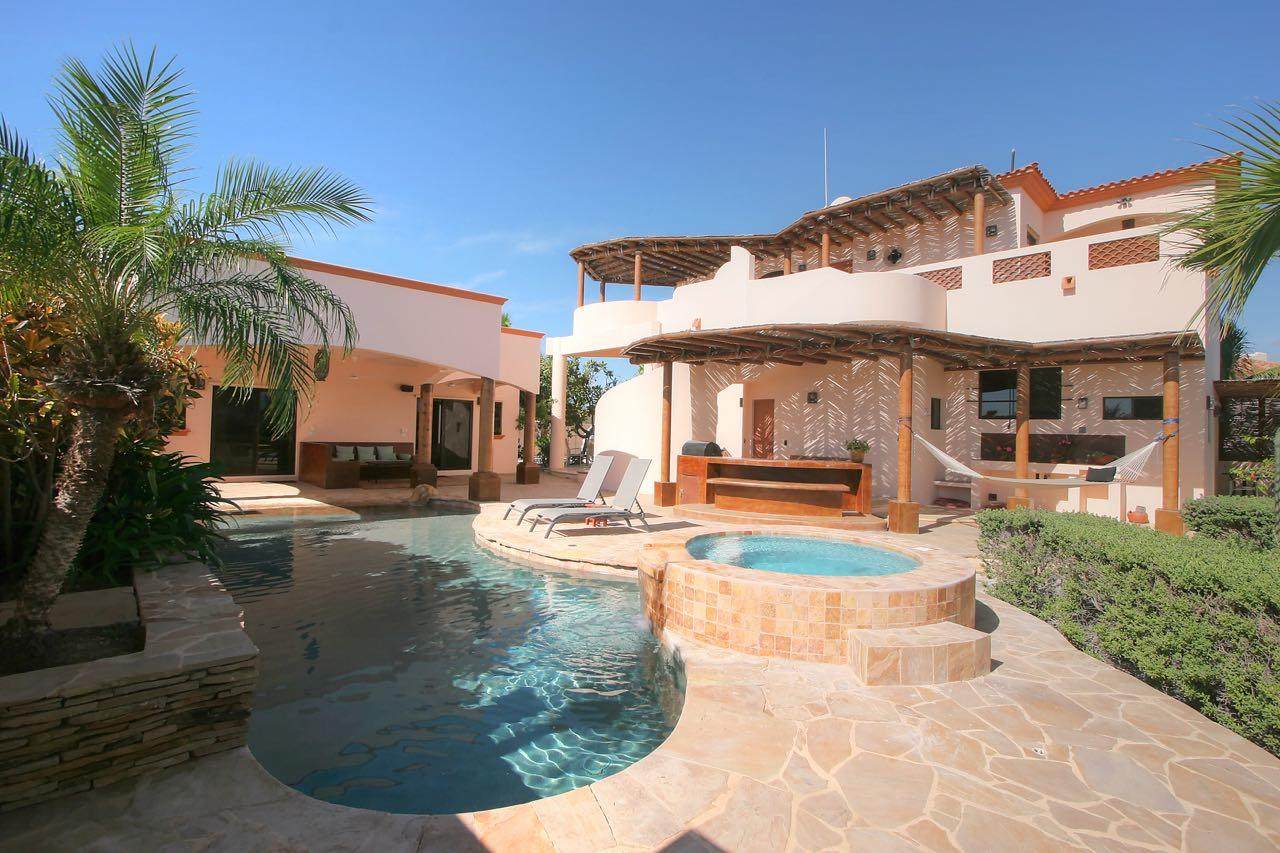 Casa Plumeria - Photo 1