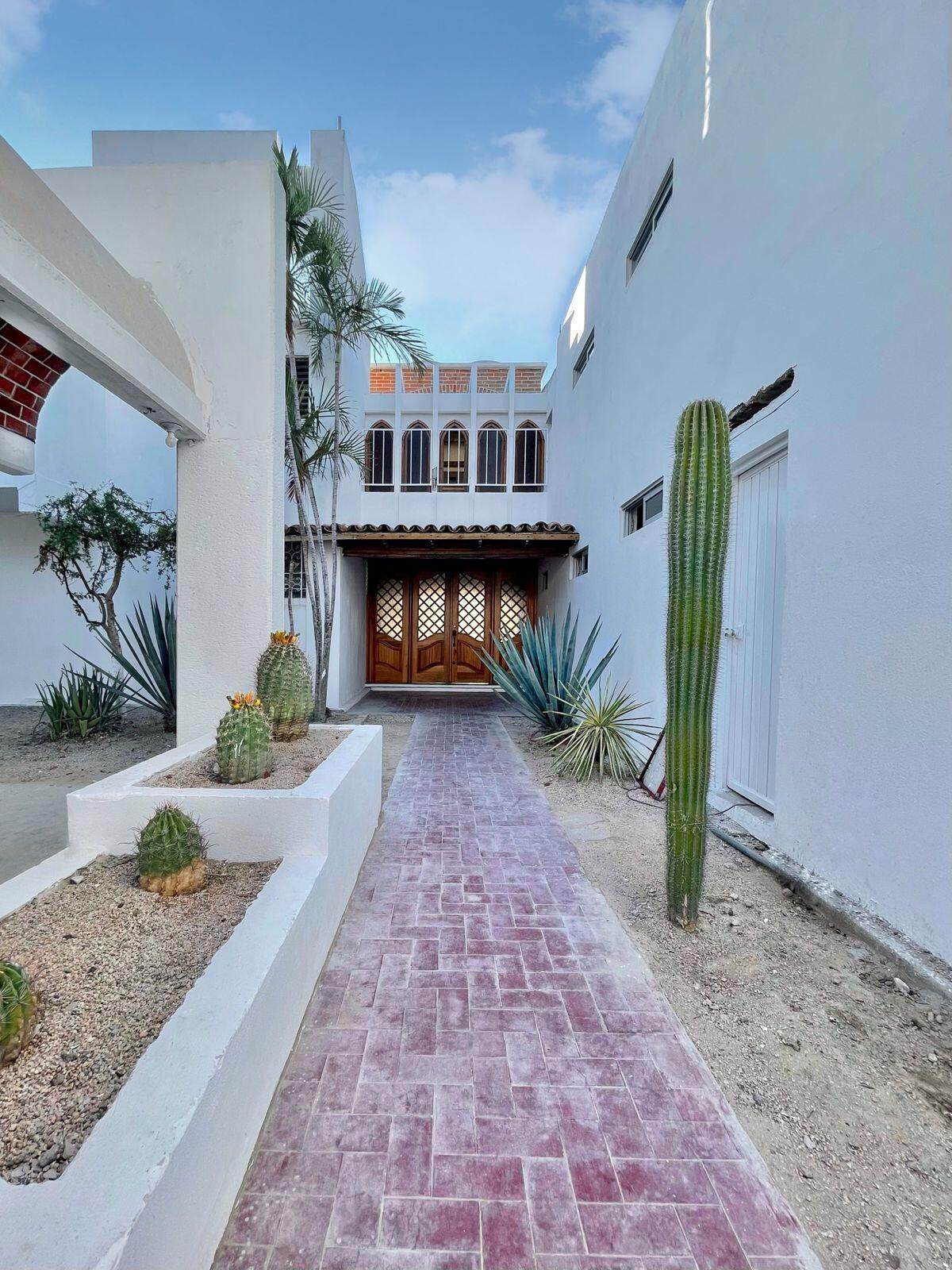 1245 Calle Lic. Primo Verdad - Photo 1