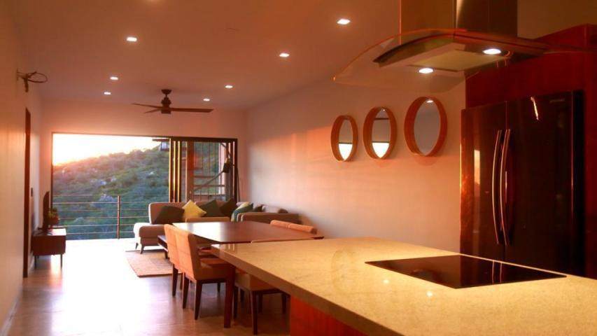 Condo Marea - Photo 1