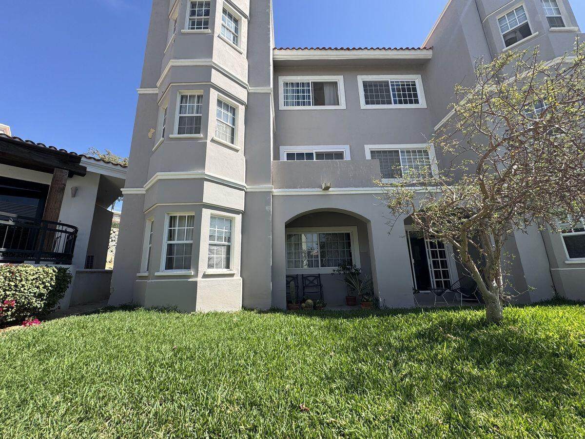  Via De La Paloma - Photo 1