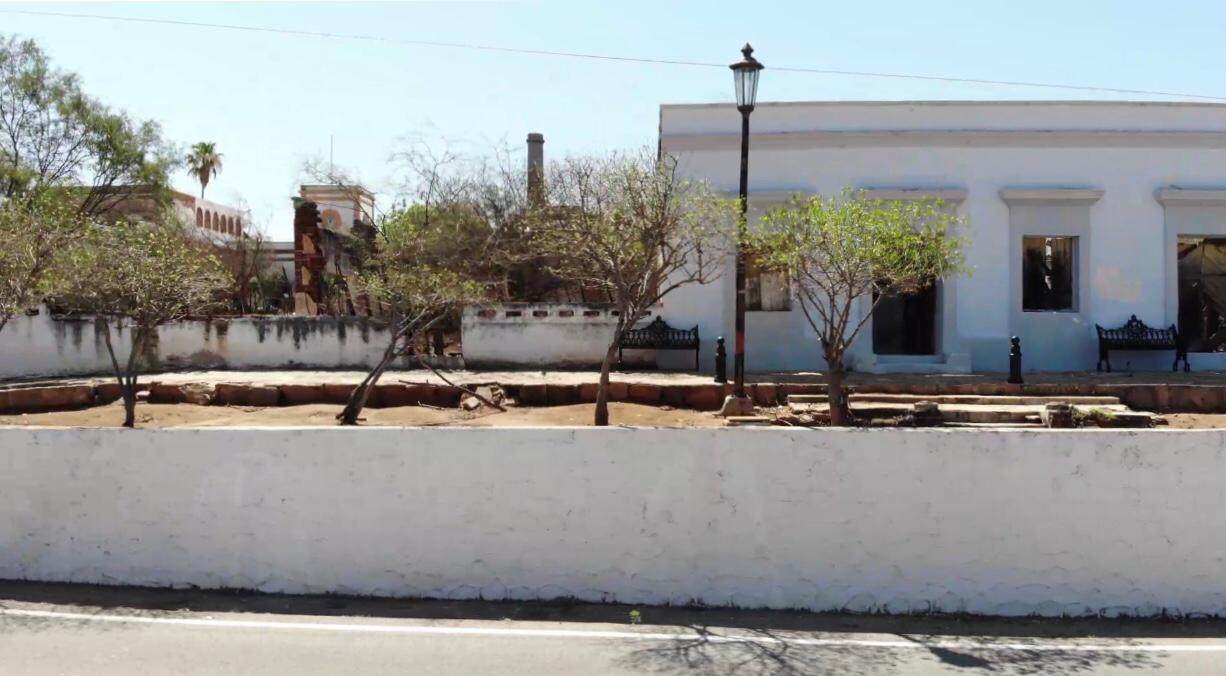 Mexico 1 - Photo 1