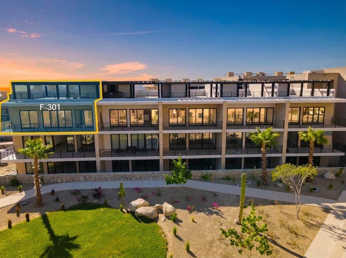  Salomon De La Cruz - Photo 1