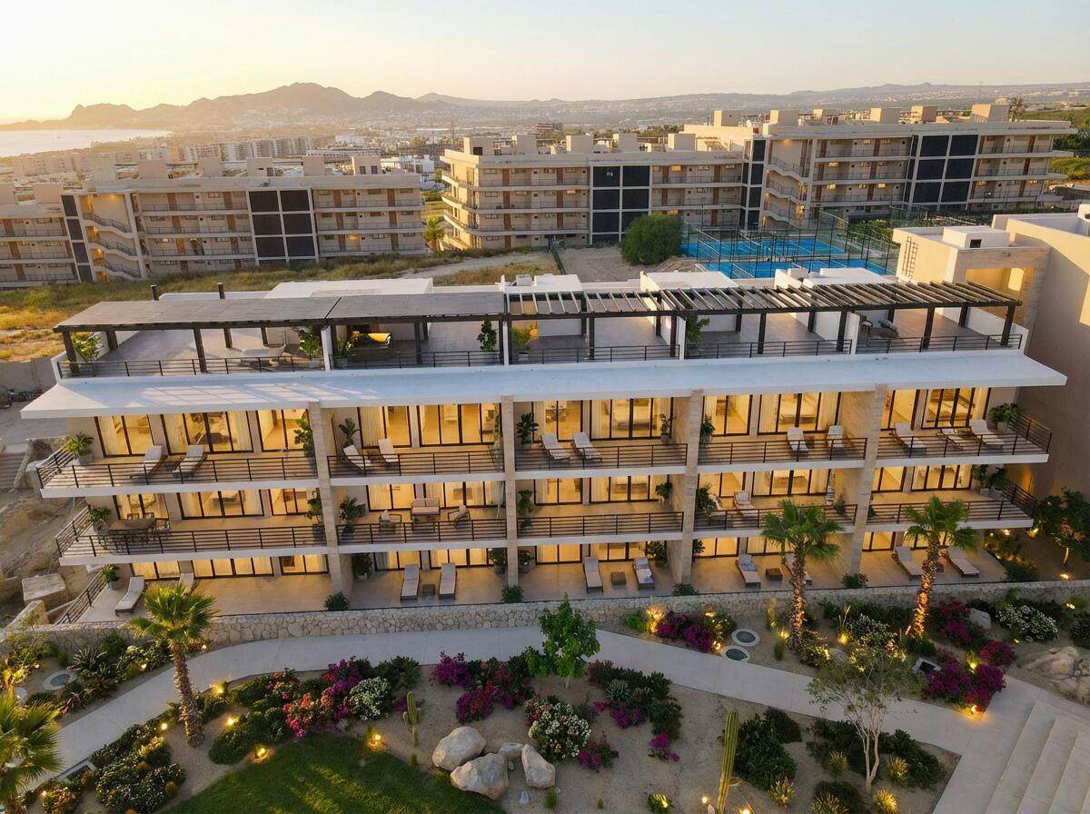  Salomon De La Cruz - Photo 1