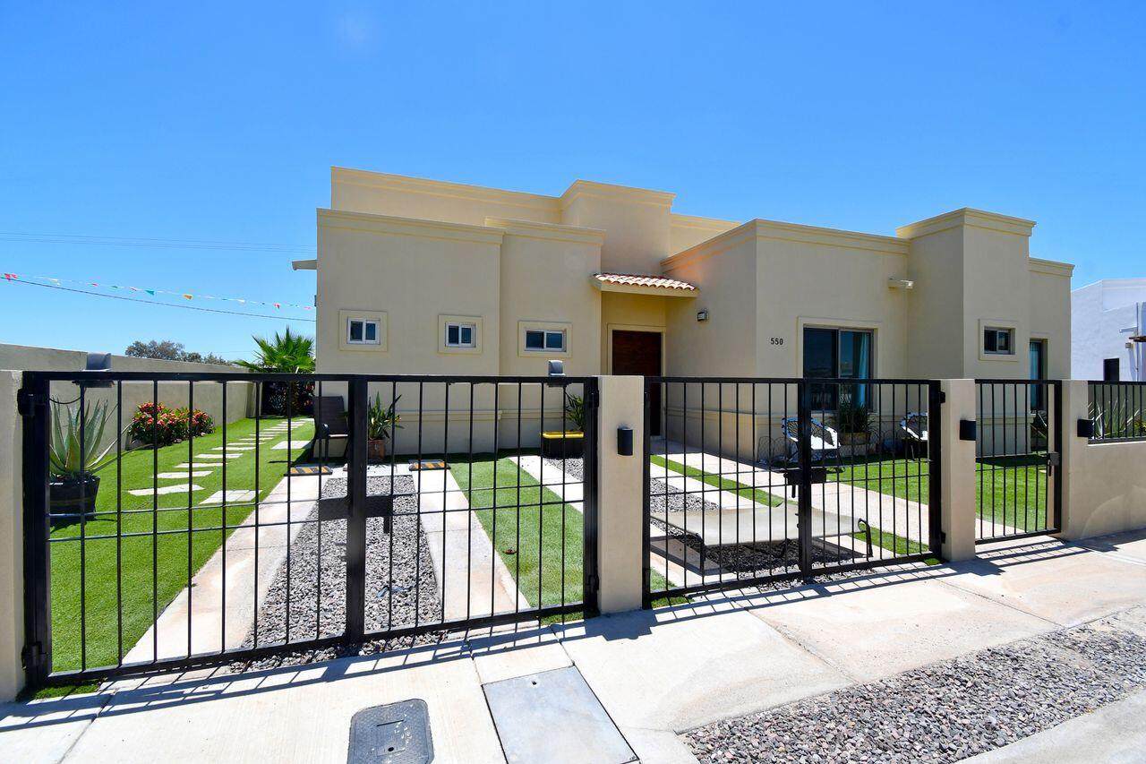 550 Benevento Via - Photo 1