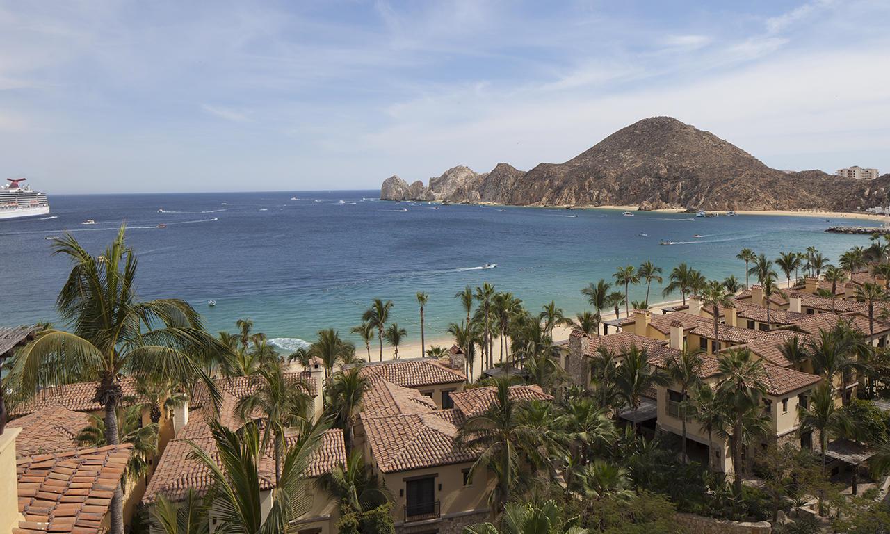 Hacienda Beachclub &Residences - Photo 1