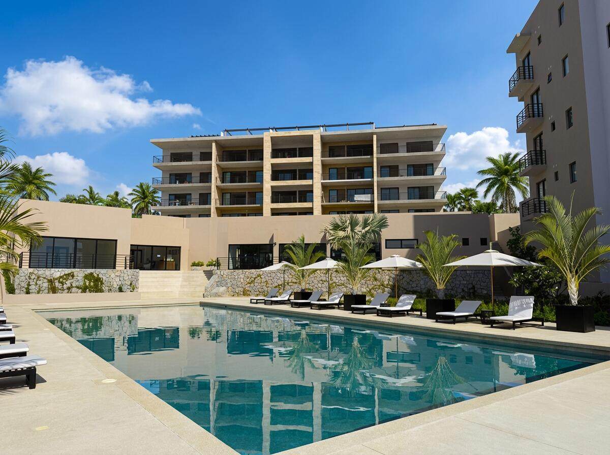  Salomon De La Cruz - Photo 1