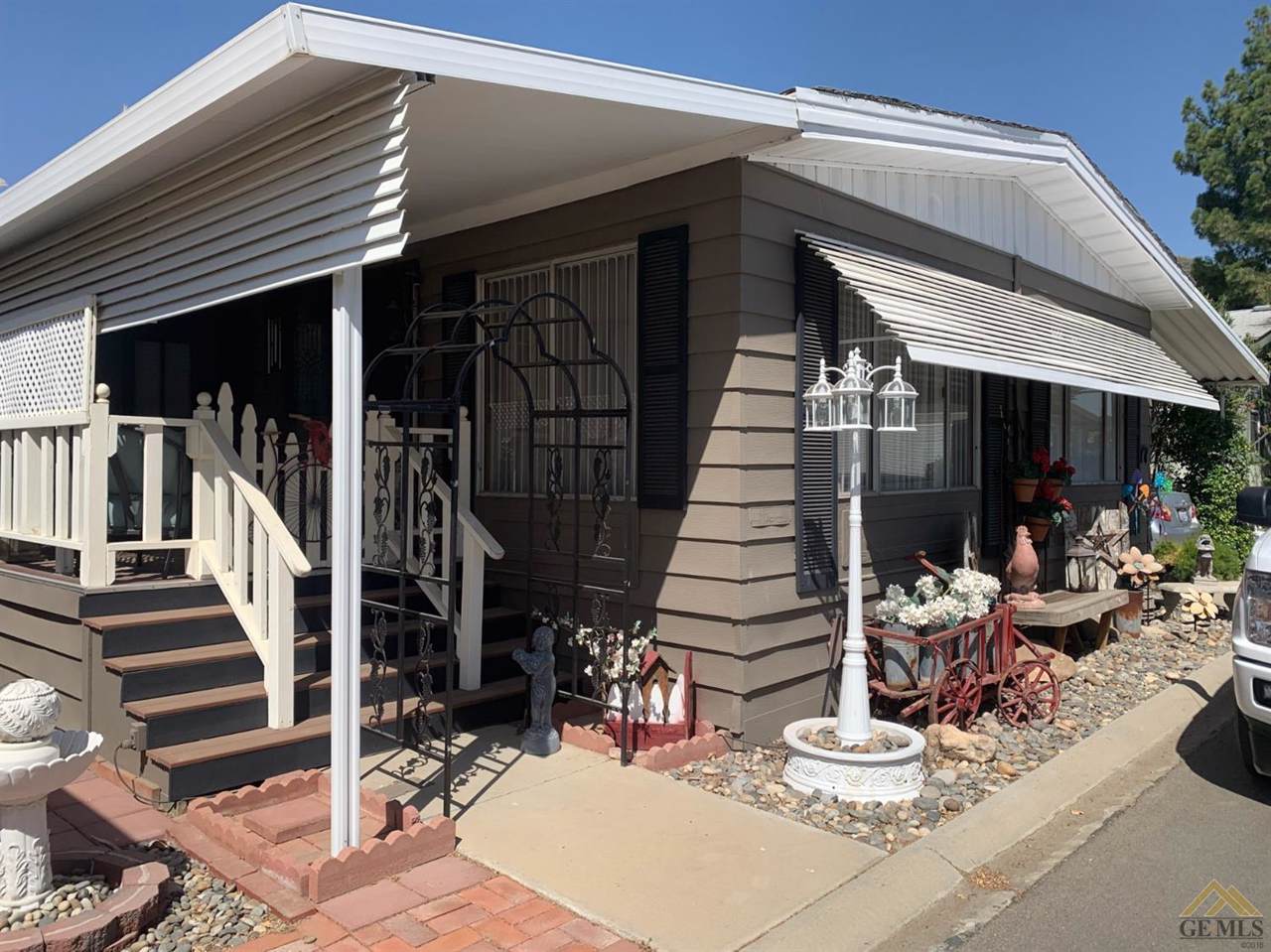 123 10th Street - Photo 1