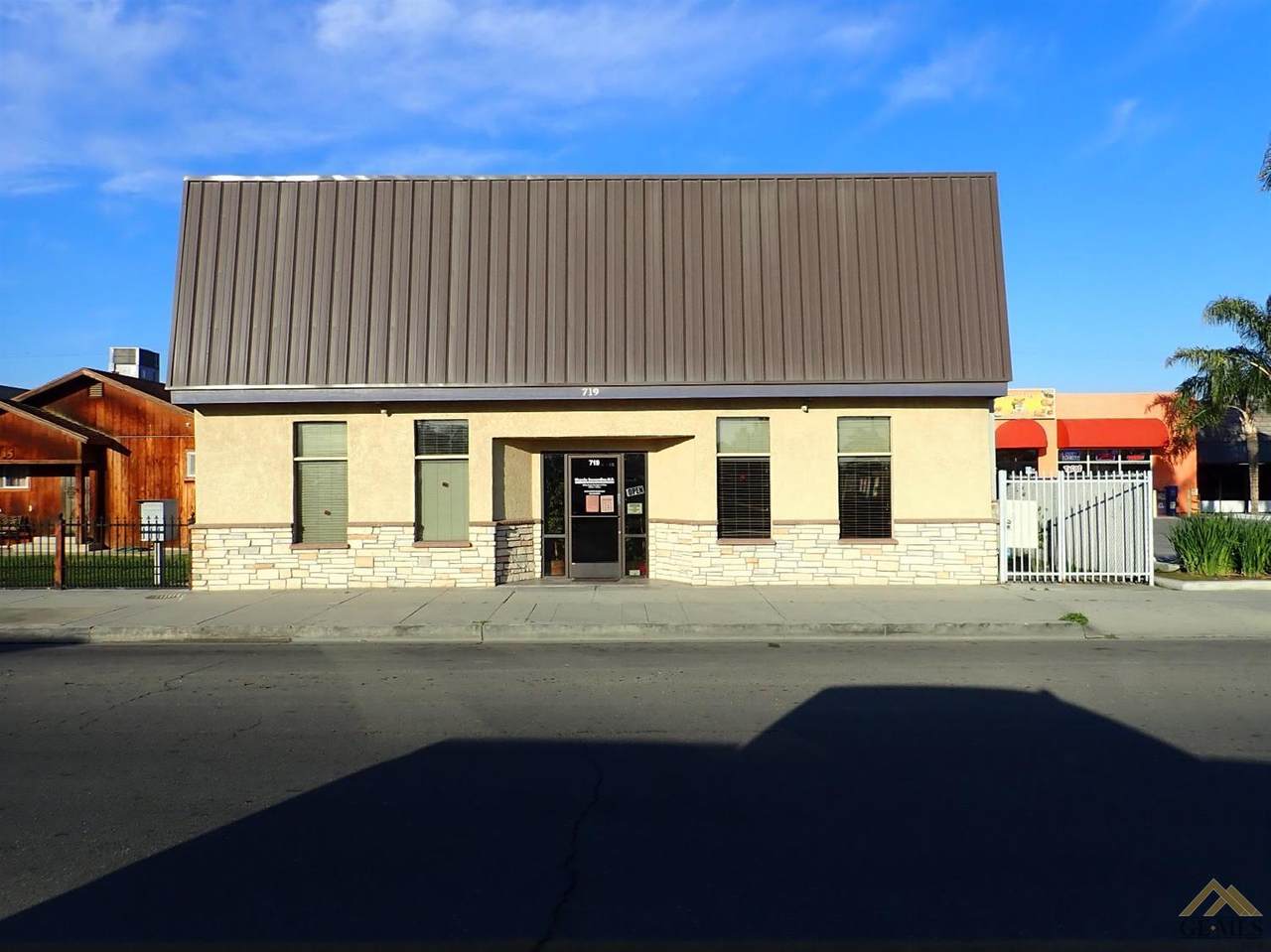 719 Main Street - Photo 1