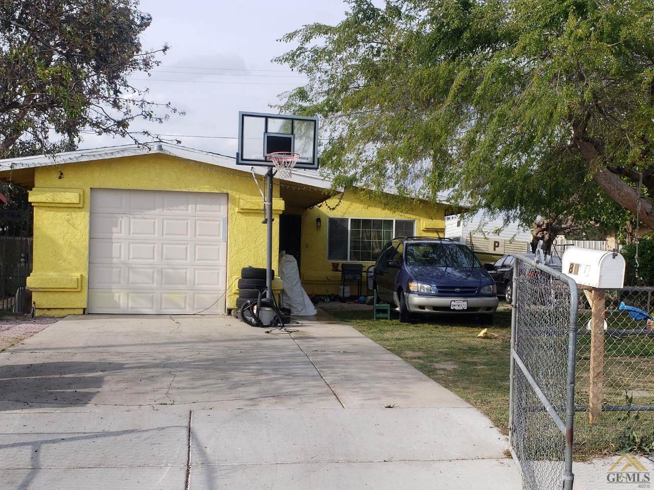 8816 Mark Avenue - Photo 1