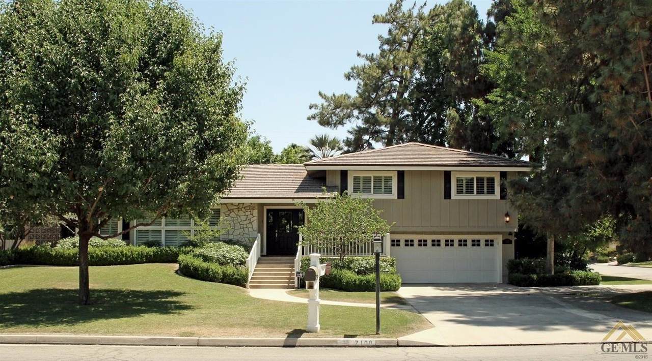 7100 Saint Andrews Drive - Photo 1