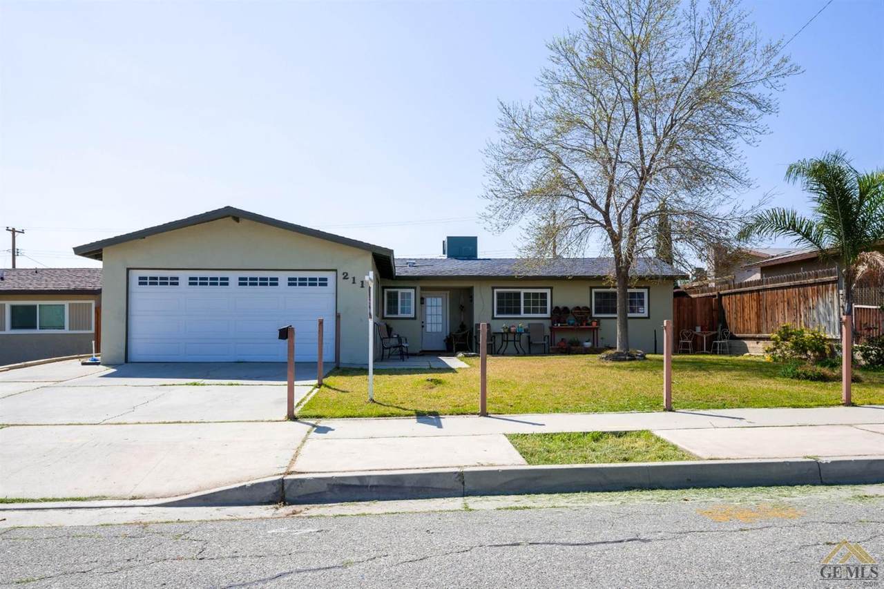 211 Ash Street - Photo 1