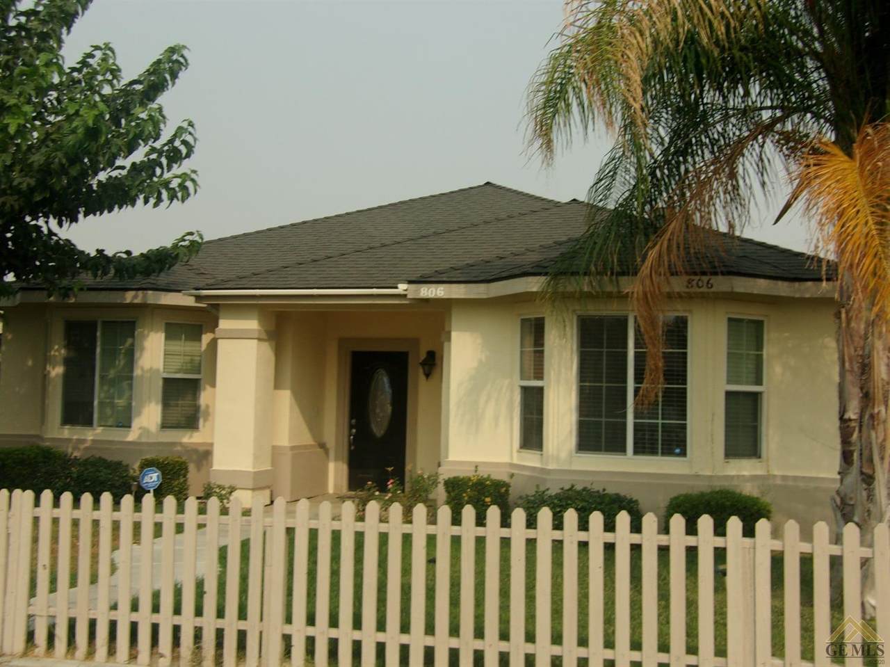 806 Pierce Street - Photo 1