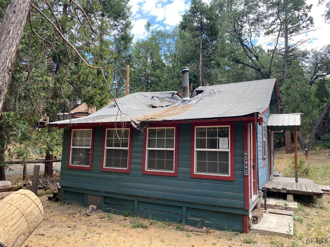 45942 Francis Street - Photo 1
