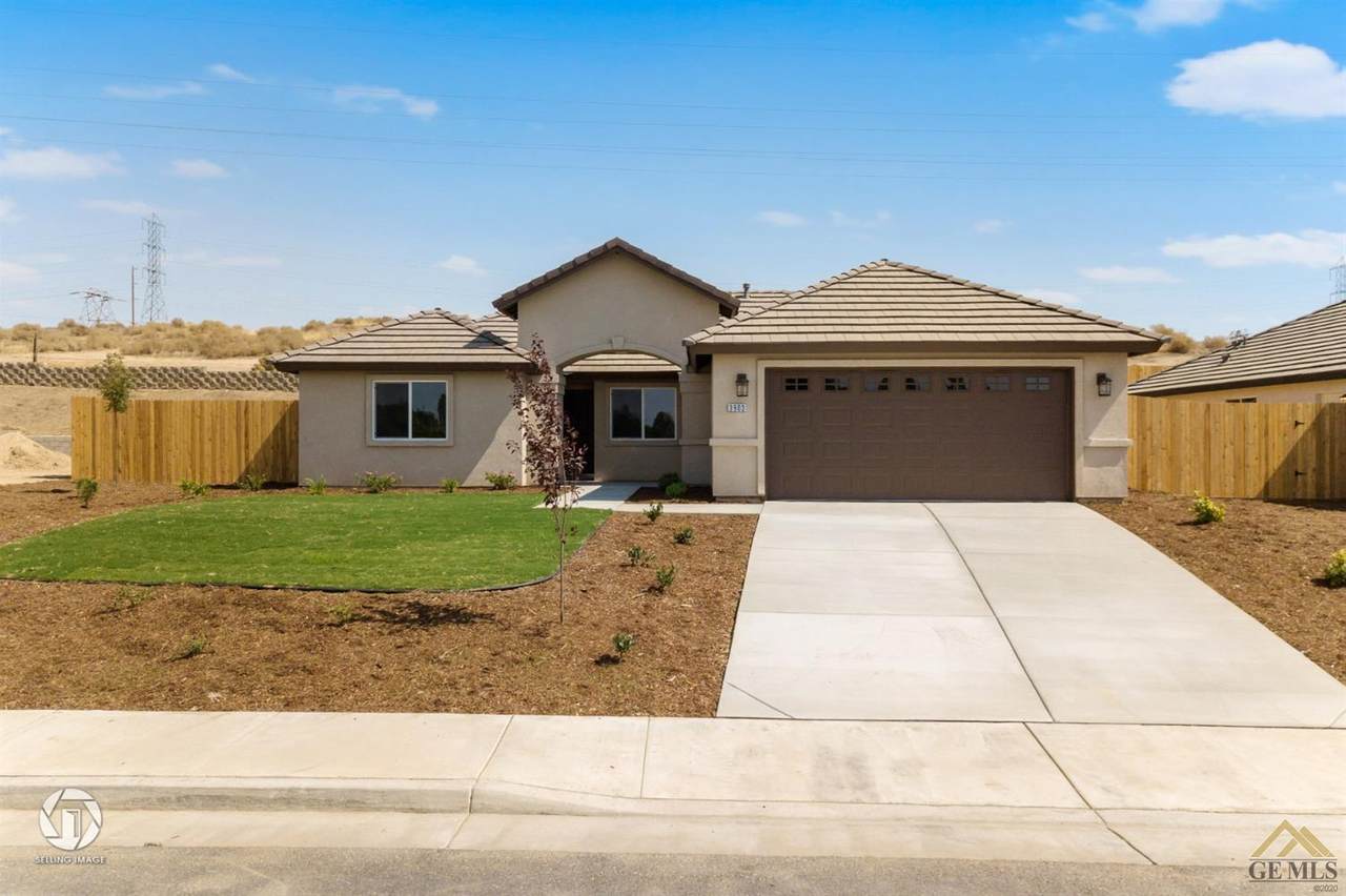 3902 Balvicar Drive - Photo 1