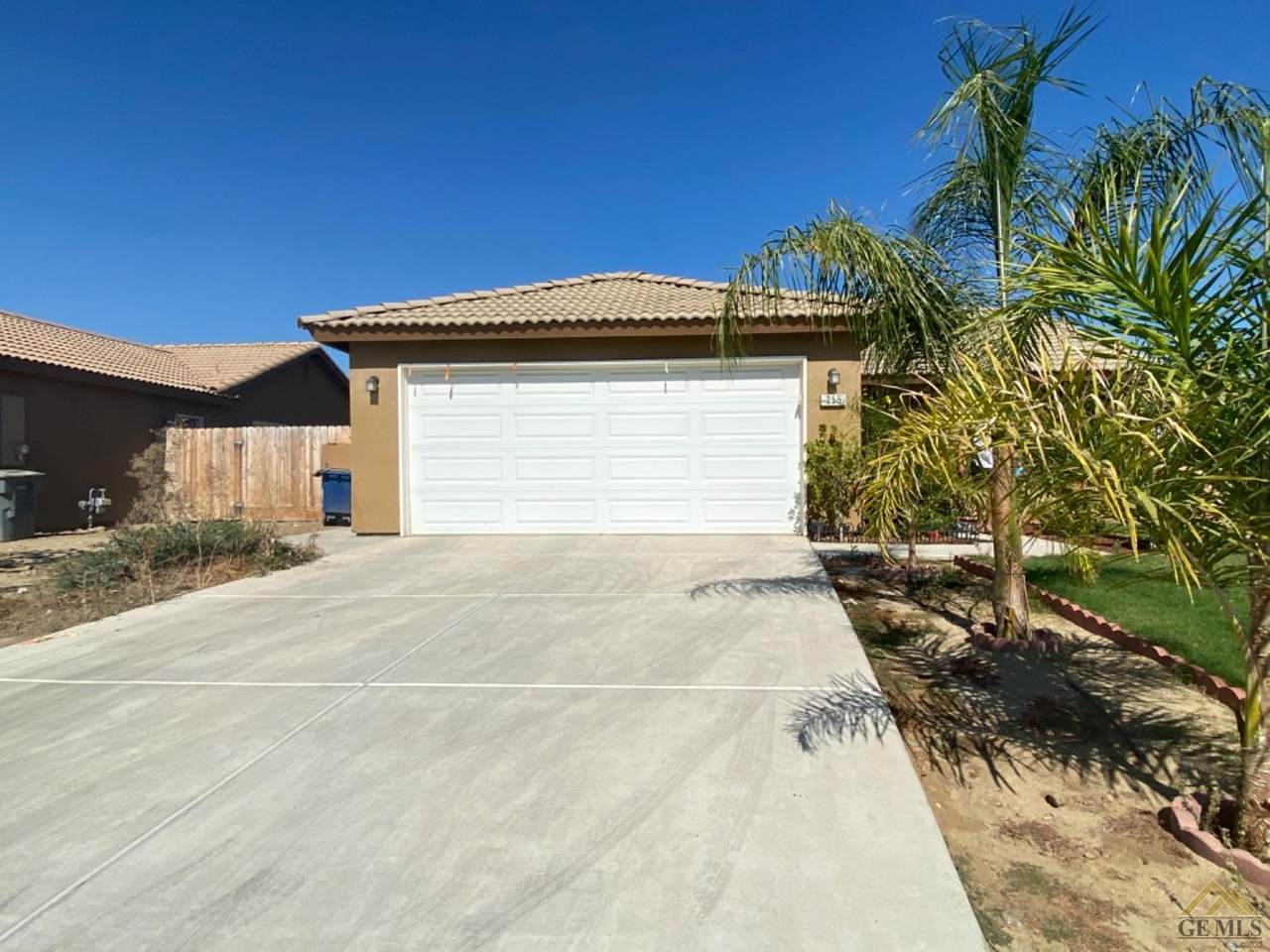 255 Emerald Parkway - Photo 1