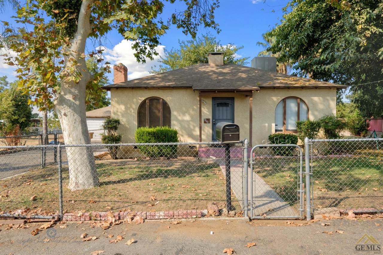 900 Park Drive - Photo 1
