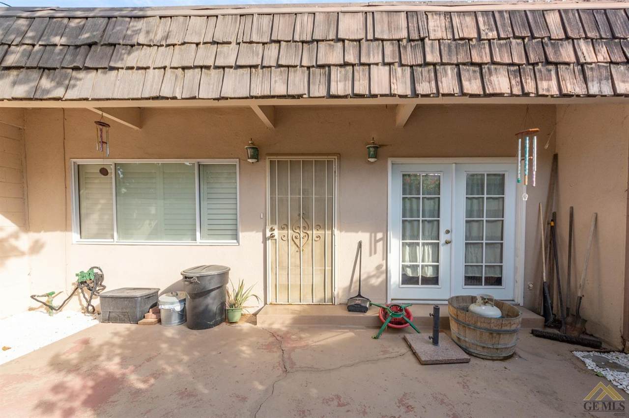 3800 Stockdale Highway - Photo 1