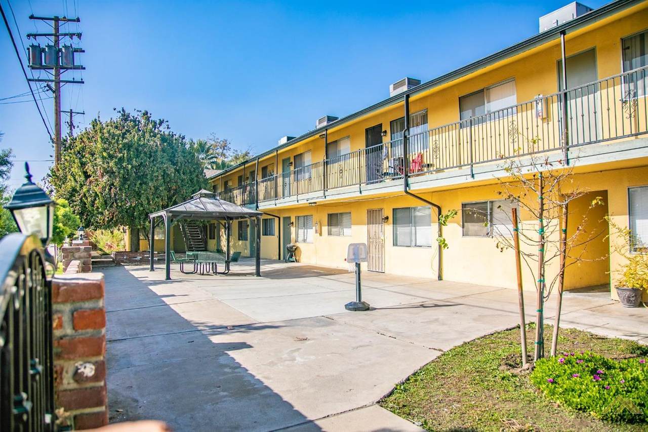 2815 H Street - Photo 1