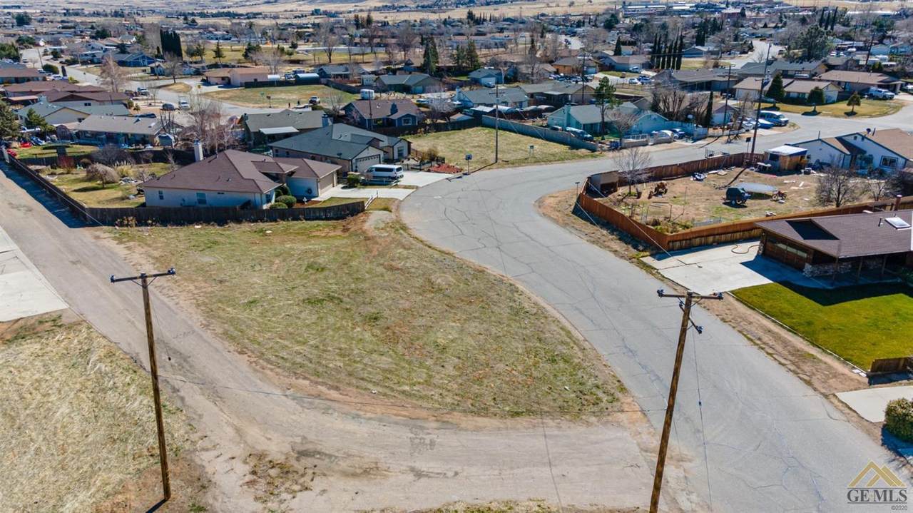 21600 Brook Drive - Photo 1