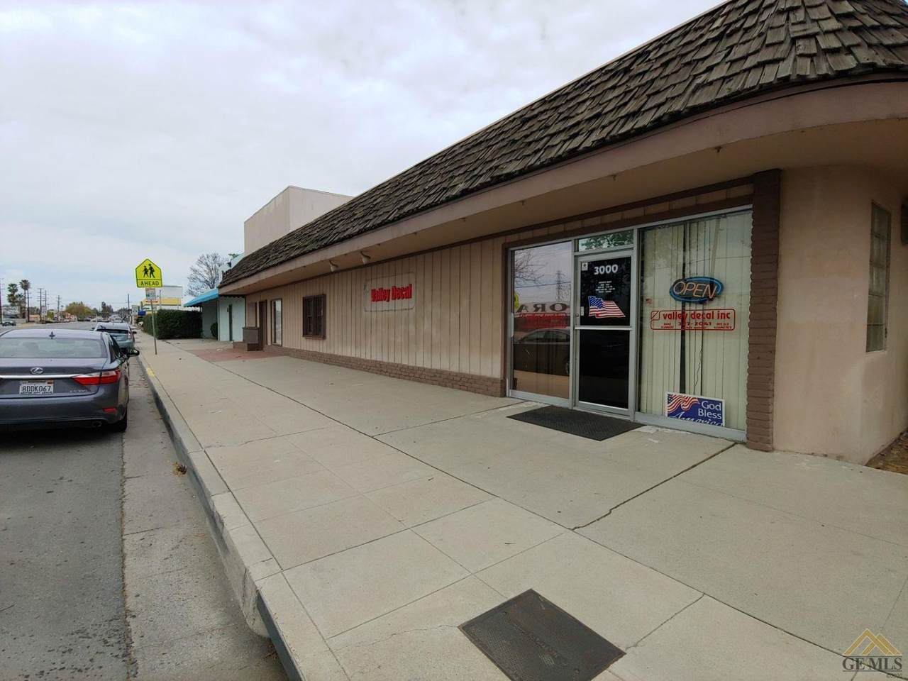 3000-3012 Union Avenue - Photo 1