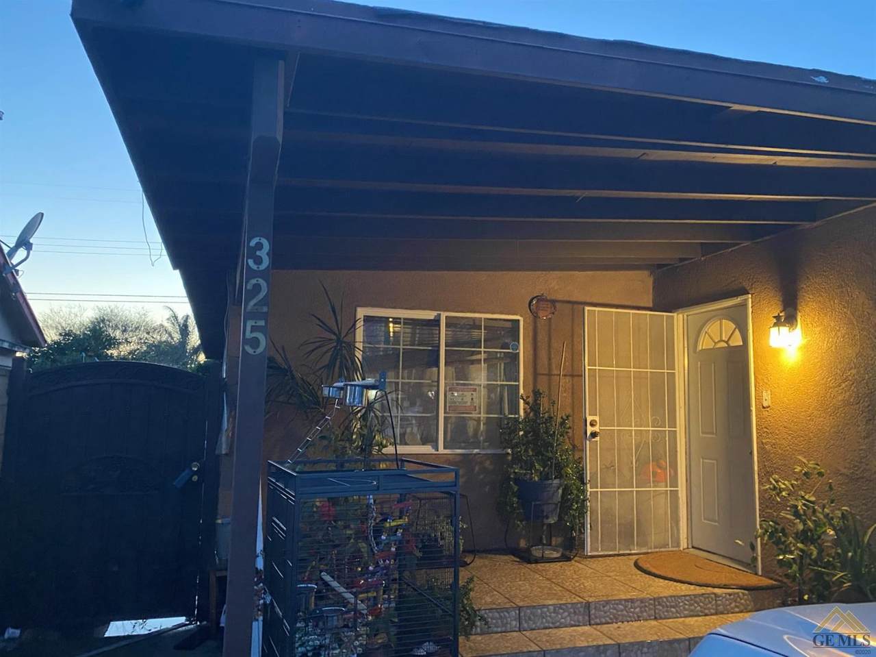 325 6th Street - Photo 1