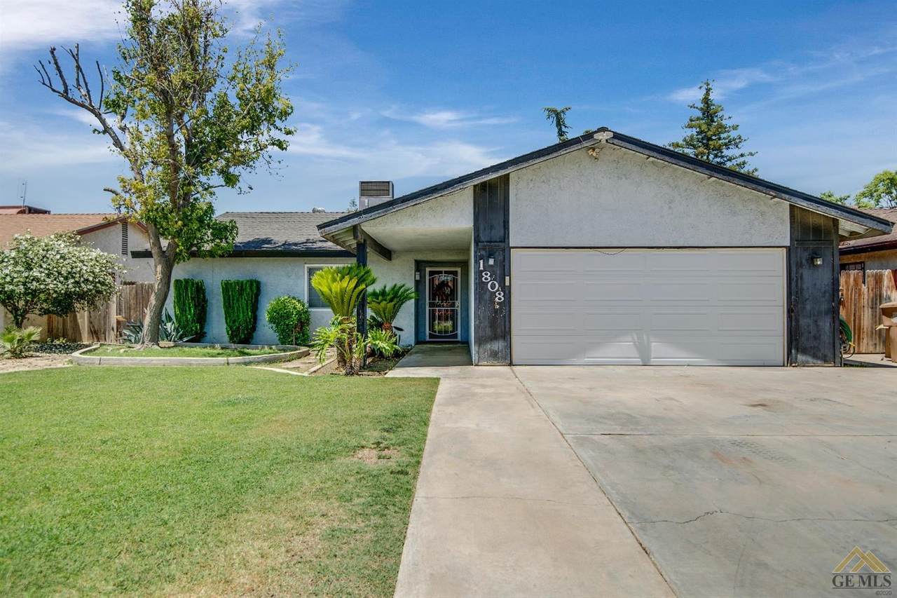 1808 Maurice Avenue - Photo 1