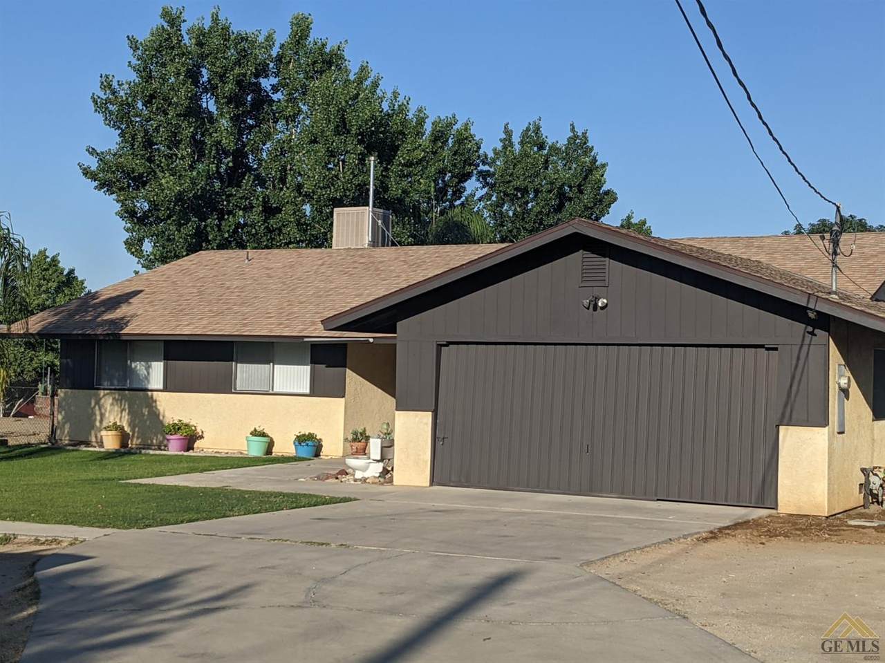 916 Crane Street - Photo 1
