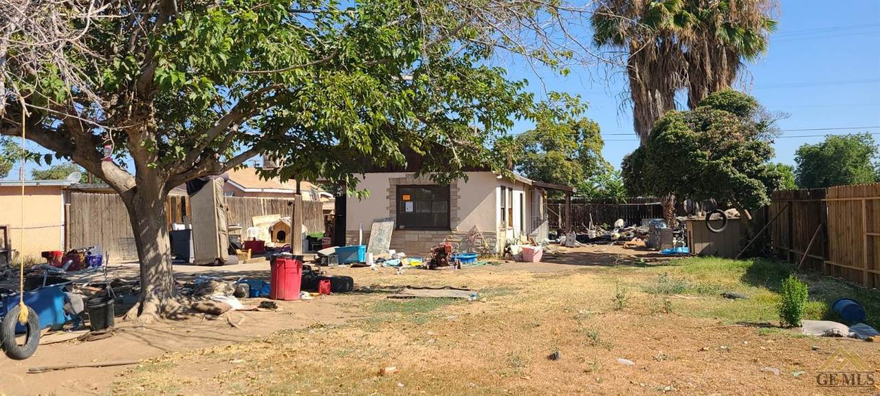 718 Castaic Avenue - Photo 1