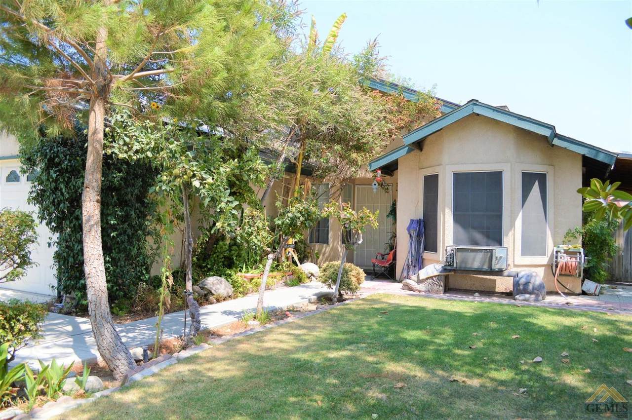 1122 La Puente Way - Photo 1