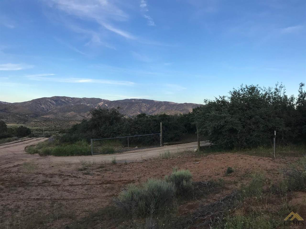 0 Apn 224-520-24 - Photo 1