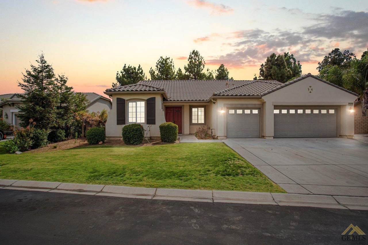 15205 Via Napoli Drive - Photo 1