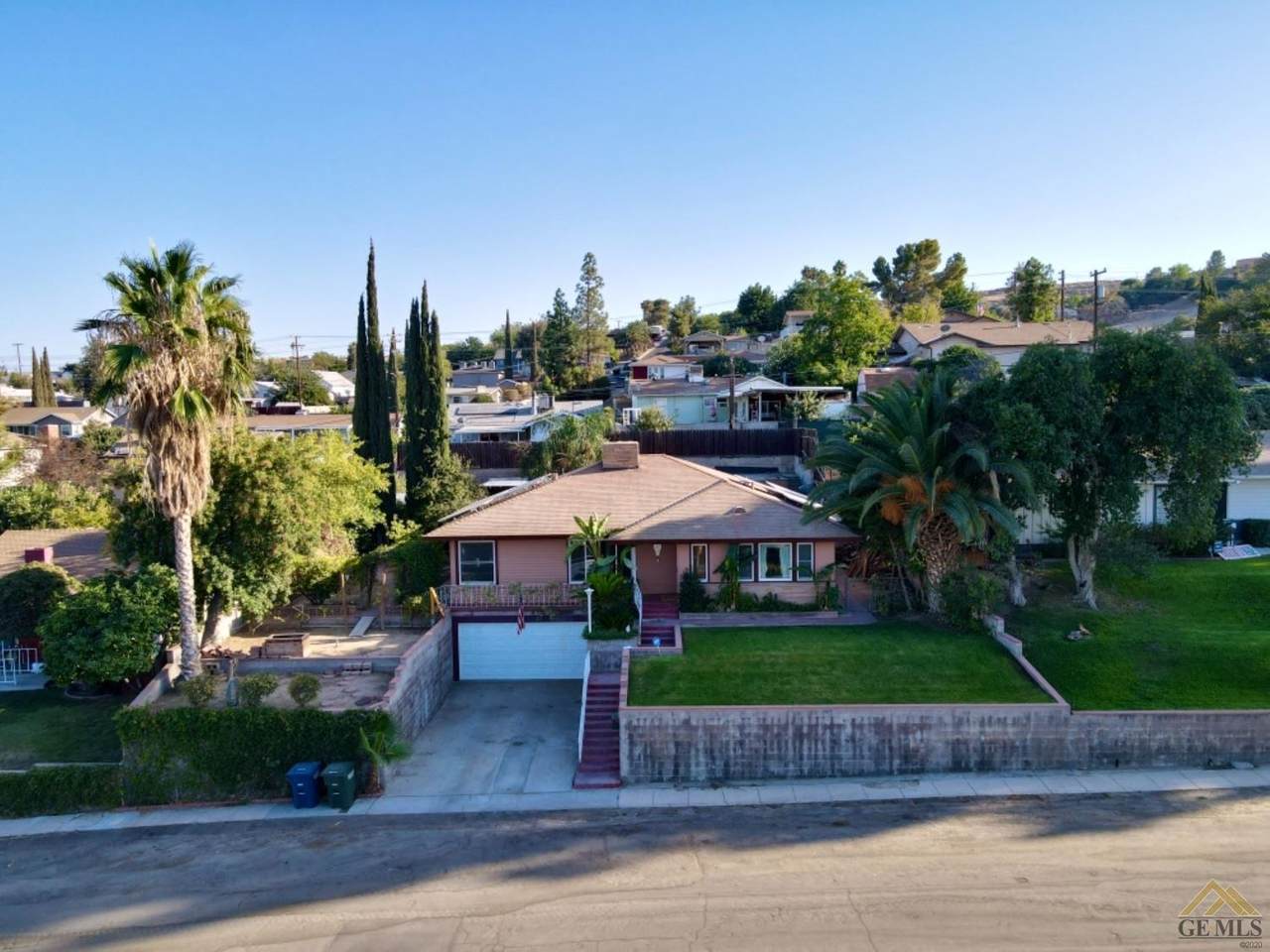 711 D Street - Photo 1