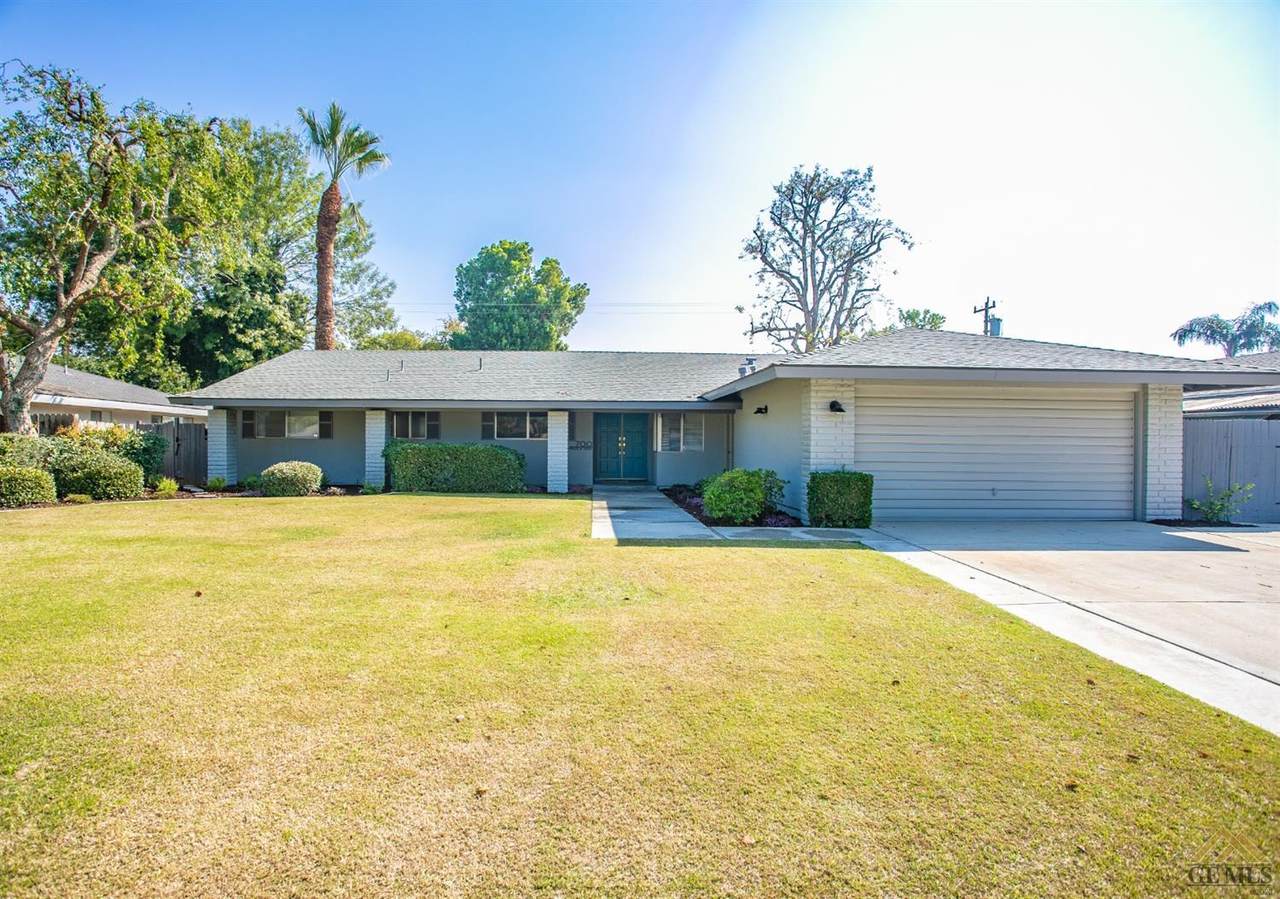 700 Jamaica Way - Photo 1