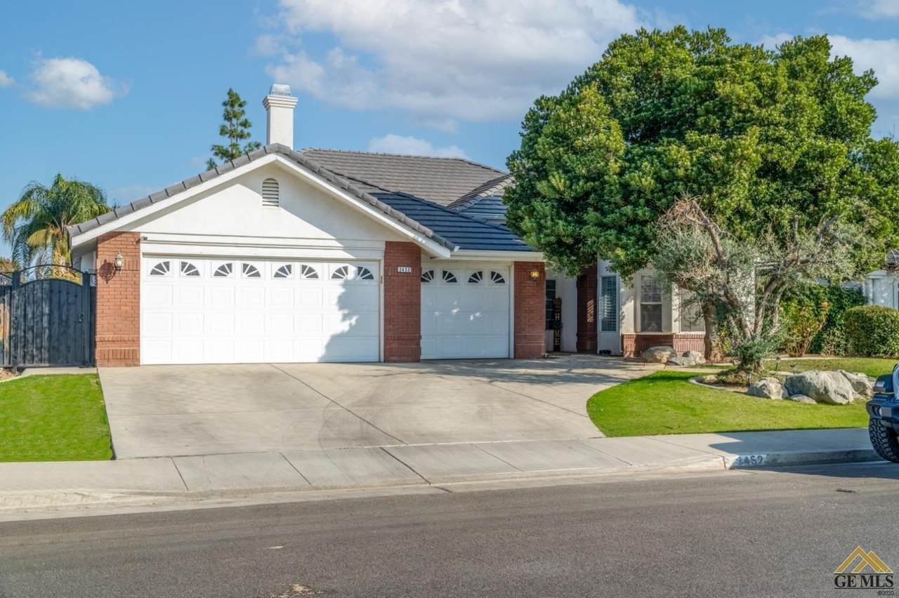 2452 Scarlet Belle Court - Photo 1