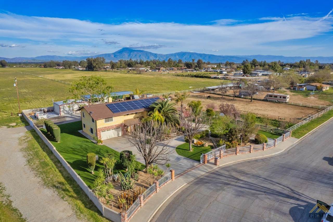 2200 Mary Ellen Street - Photo 1