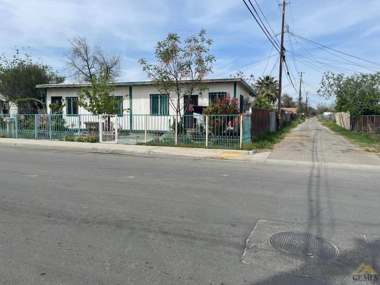 1004 Texas Street - Photo 1