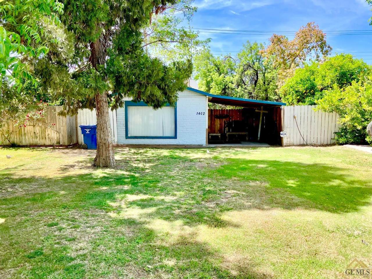 1402 Castaic Avenue - Photo 1